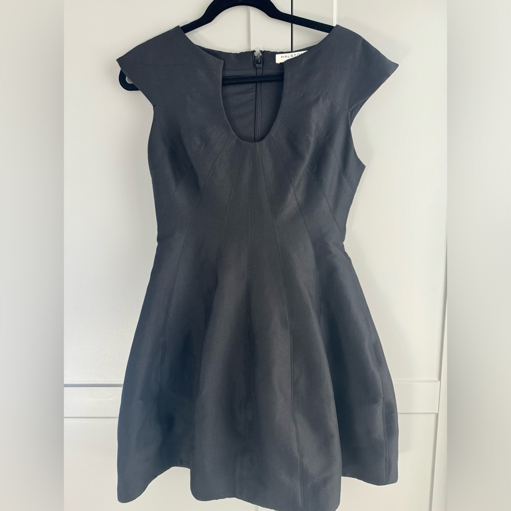 LBD- Halston Heritage- Size 6 in excellent condition